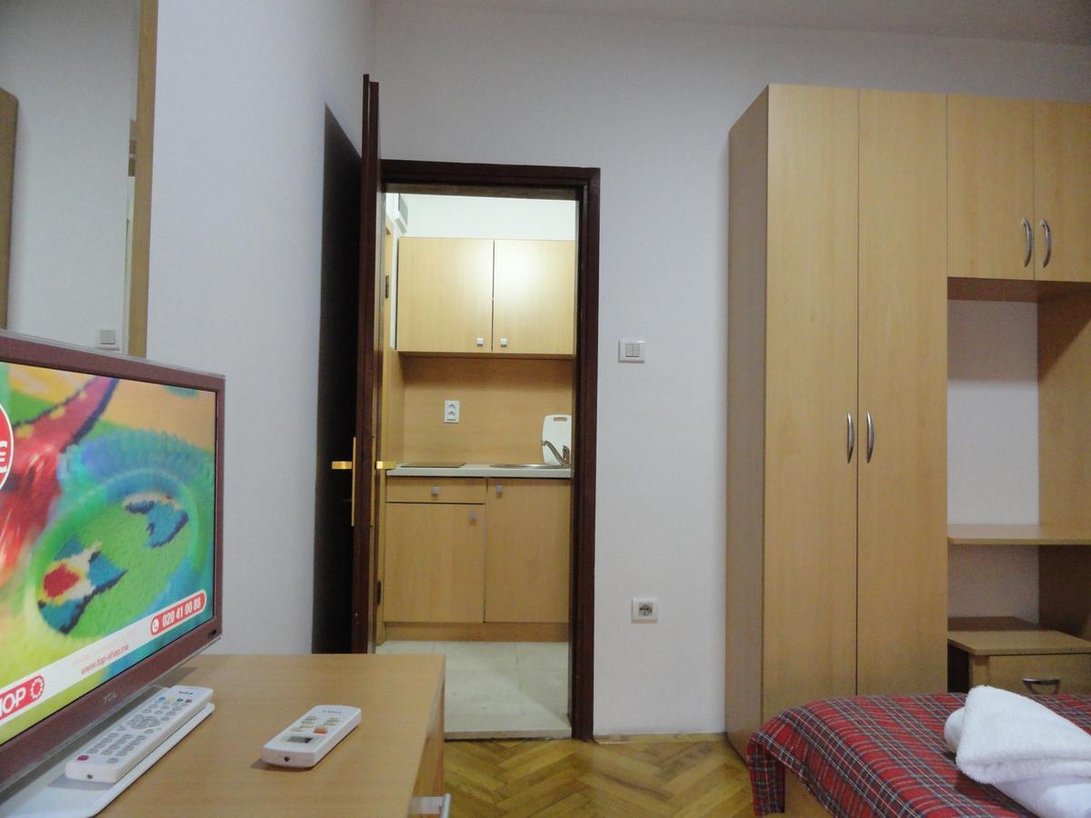 Mare Apartment *